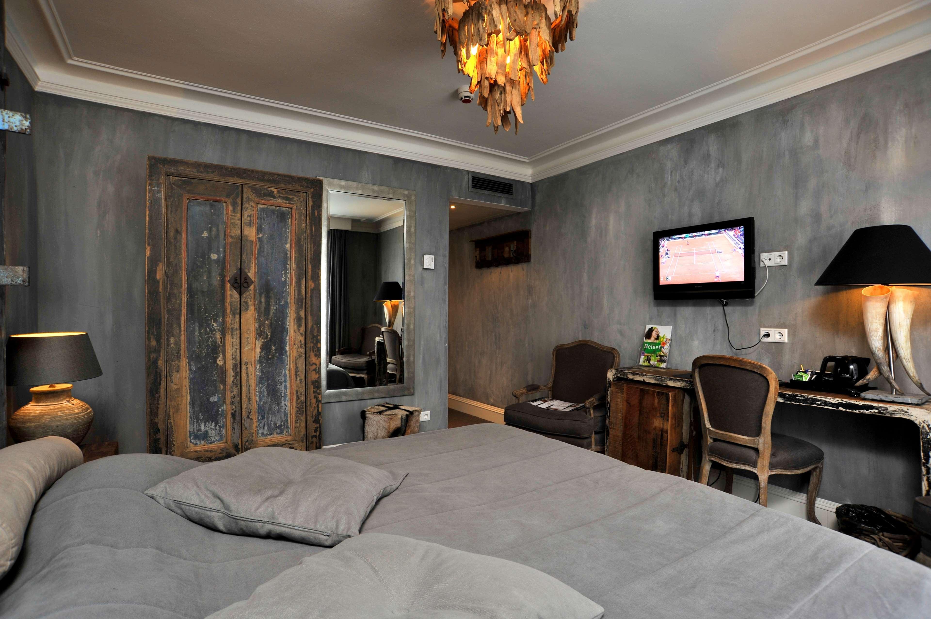 โกลเด้น ทิวลิป เวสต์ เอ็นเด Hotel เฮลมอนด์ ภายนอก รูปภาพ