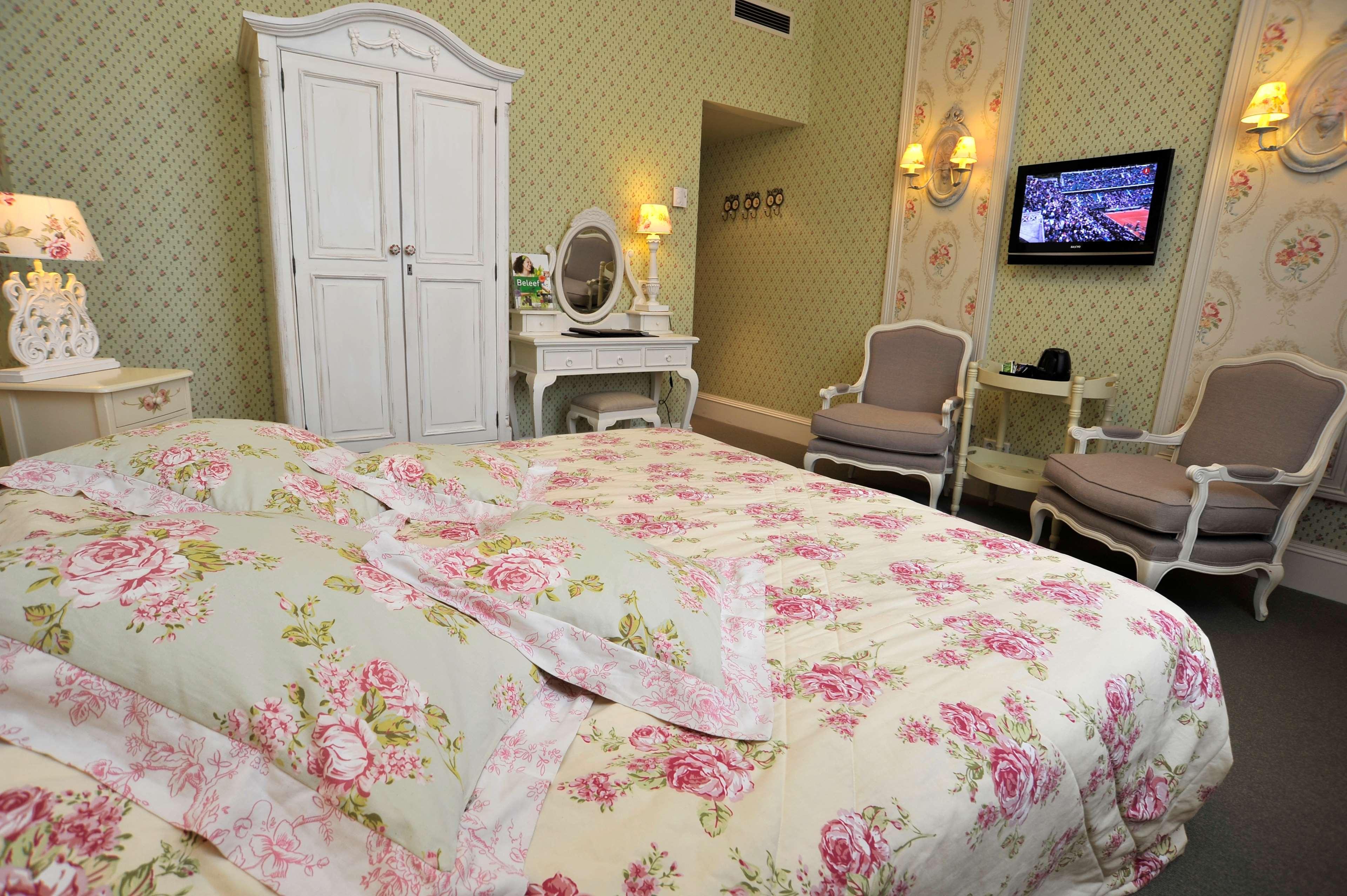 โกลเด้น ทิวลิป เวสต์ เอ็นเด Hotel เฮลมอนด์ ภายนอก รูปภาพ